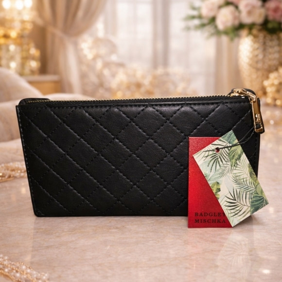 NWT Badgley Mischka🔥 Black Quilted Wallet - Picture 3 of 4